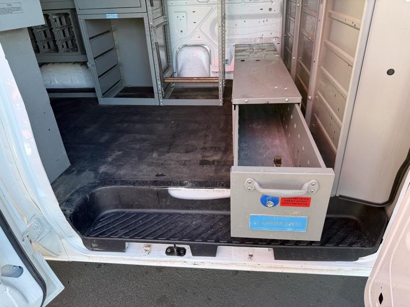 Ford Econoline E-250 2011