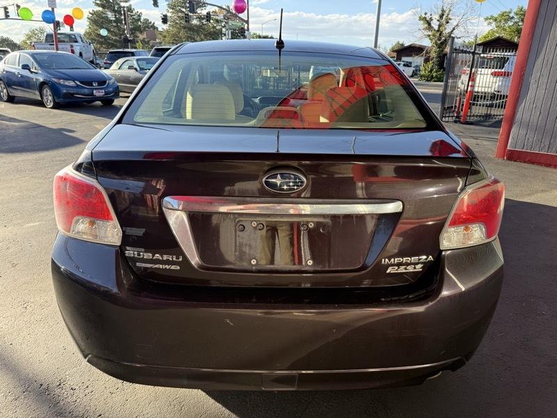 Subaru Impreza Limited 4-Door+S/R 2013