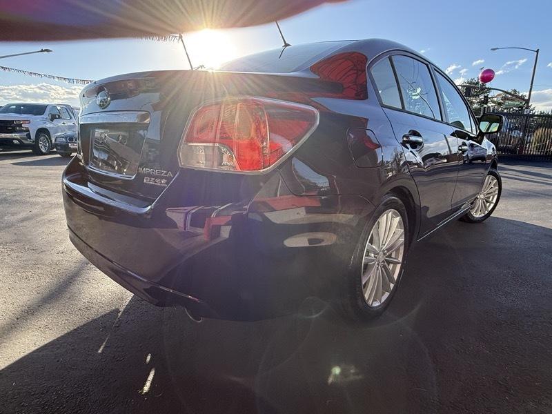 Subaru Impreza Limited 4-Door+S/R 2013