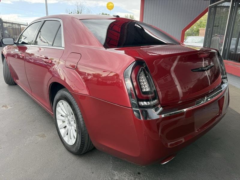 Chrysler 300 RWD 2013