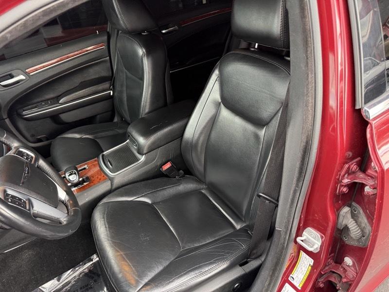 Chrysler 300 RWD 2013