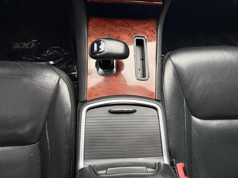 Chrysler 300 RWD 2013