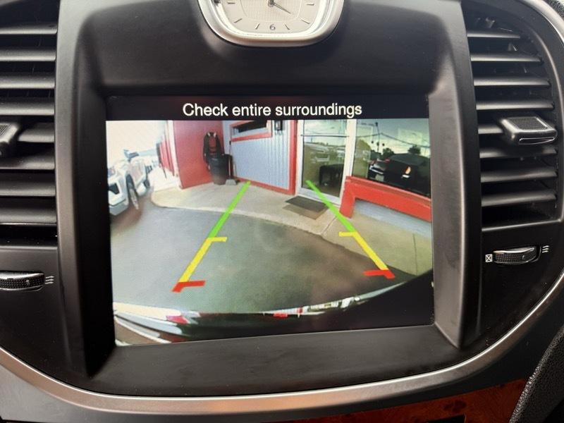 Chrysler 300 RWD 2013