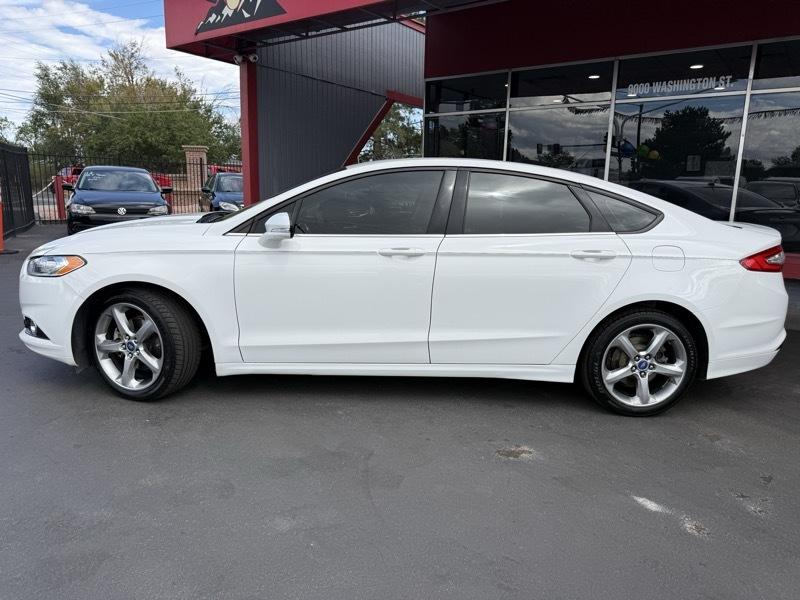 Ford Fusion SE 2013