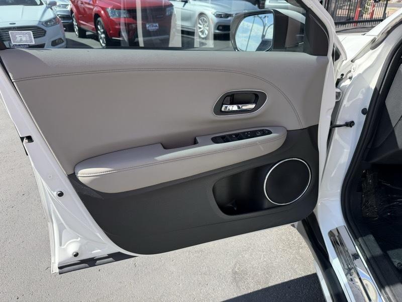 Honda HR-V EX-L w/Navigation CVT 2016