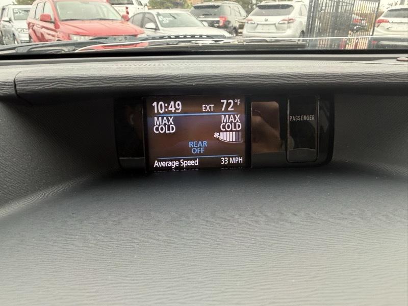 Toyota Sienna LE FWD 8-Passenger V6 2013