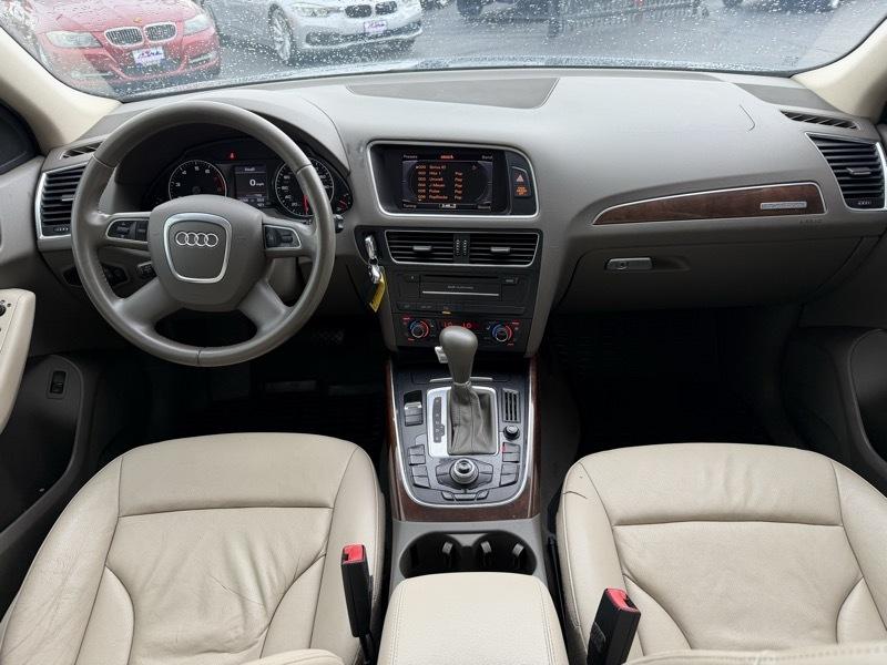 Audi Q5 2.0 quattro Premium 2011