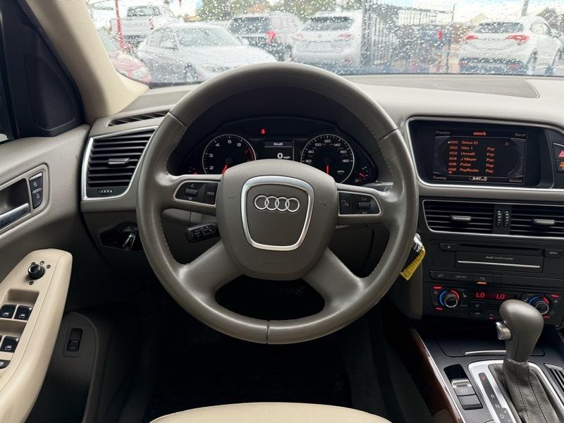 Audi Q5 2.0 quattro Premium 2011