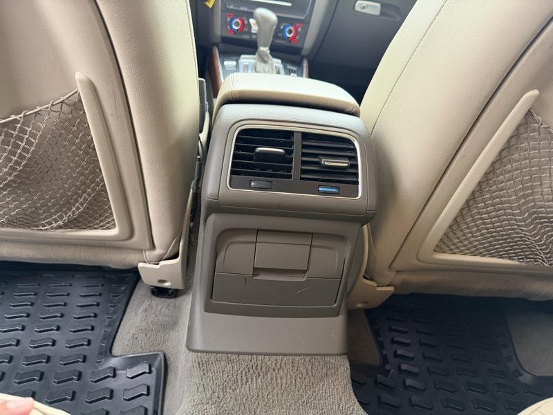 Audi Q5 2.0 quattro Premium 2011