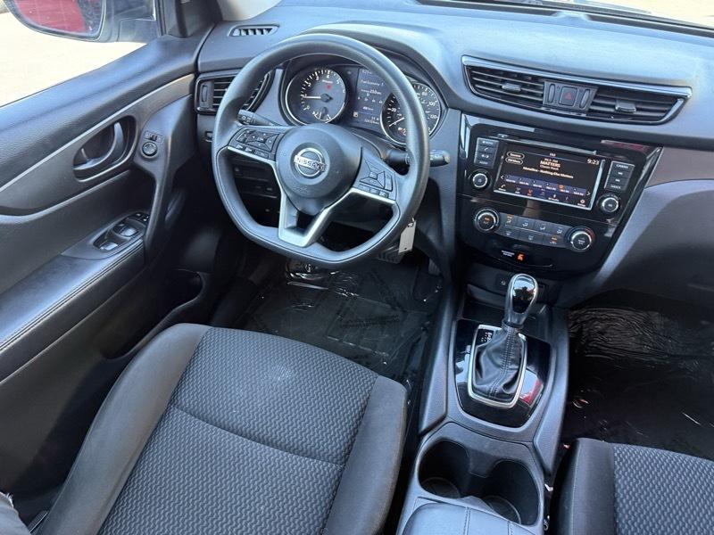 Nissan Rogue Sport S 2020