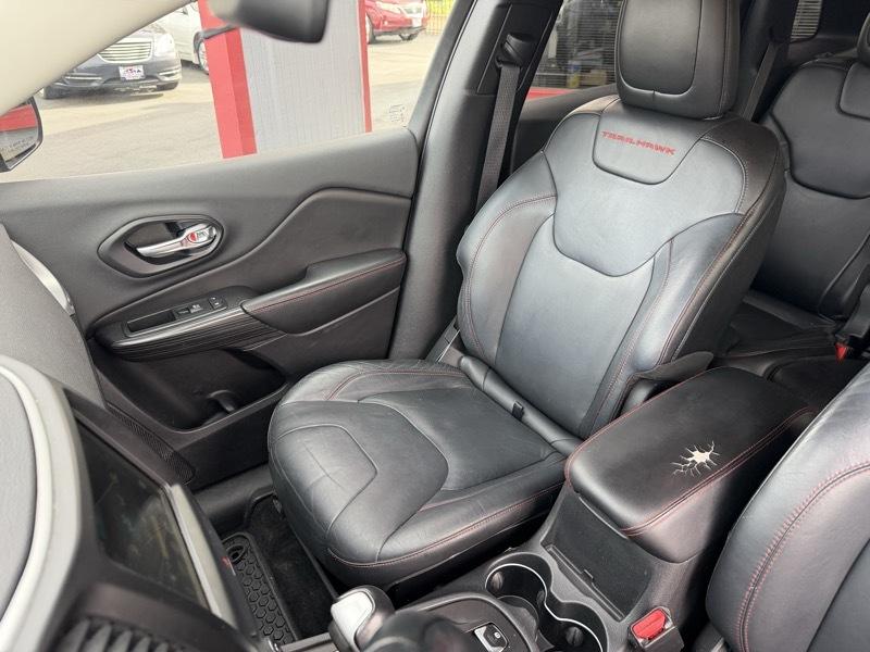 Jeep Cherokee Trailhawk 4WD 2014