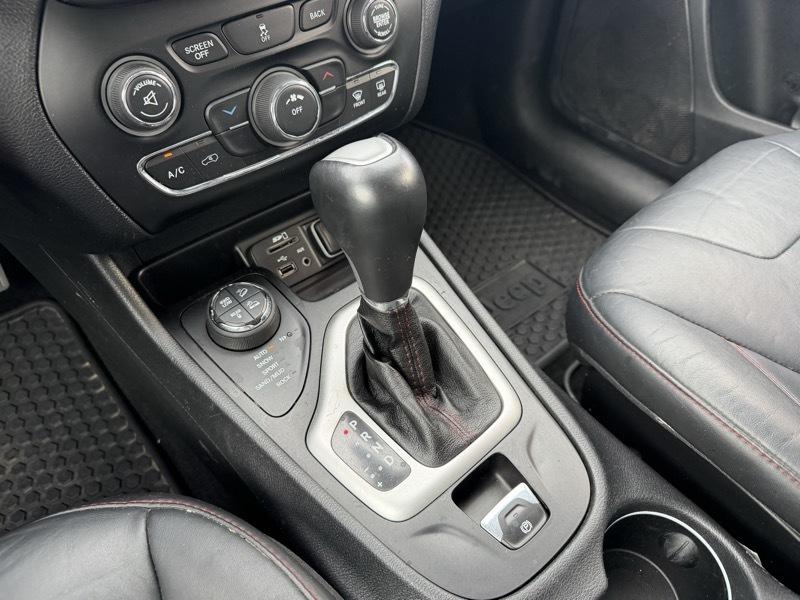 Jeep Cherokee Trailhawk 4WD 2014