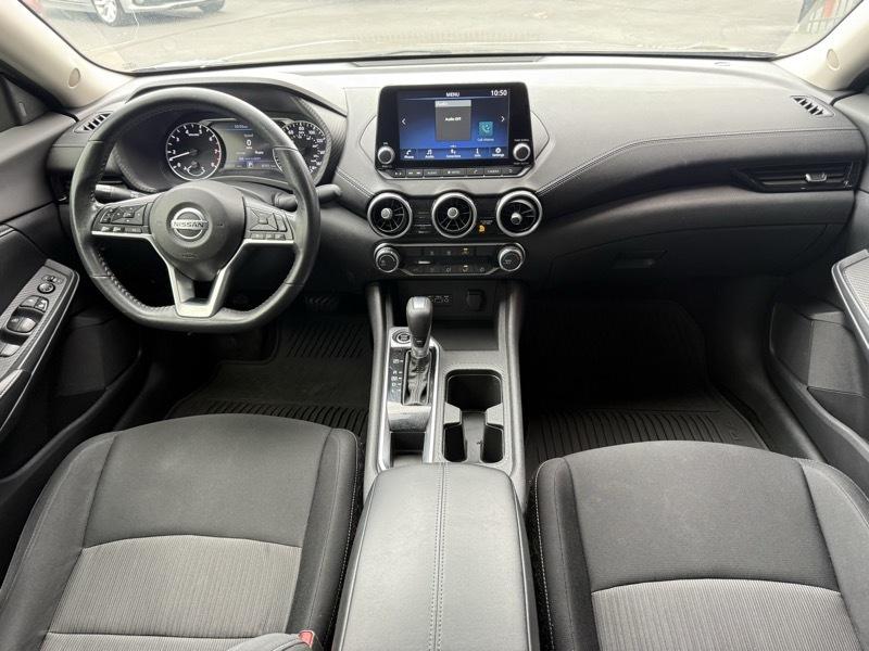 Nissan Sentra SV 2022