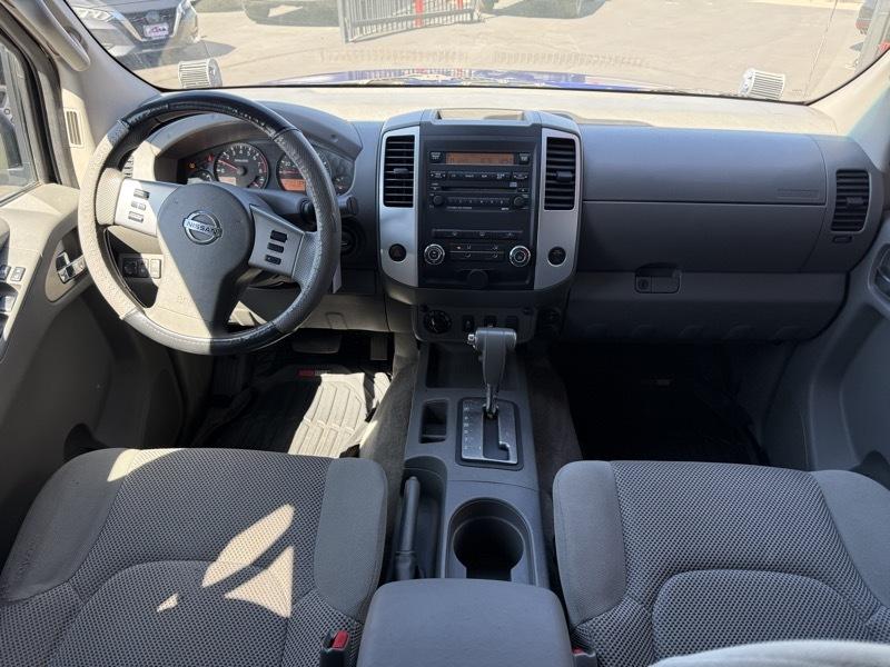 Nissan Frontier SV Crew Cab 4WD LWB 2012