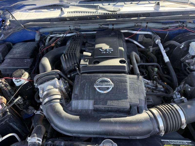 Nissan Frontier SV Crew Cab 4WD LWB 2012