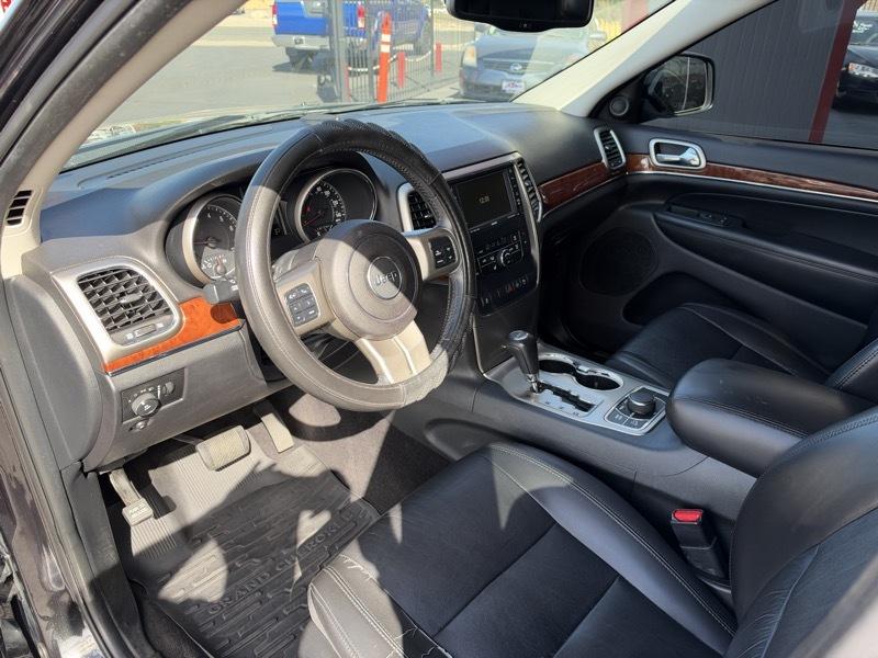 Jeep Grand Cherokee Limited 4WD 2011
