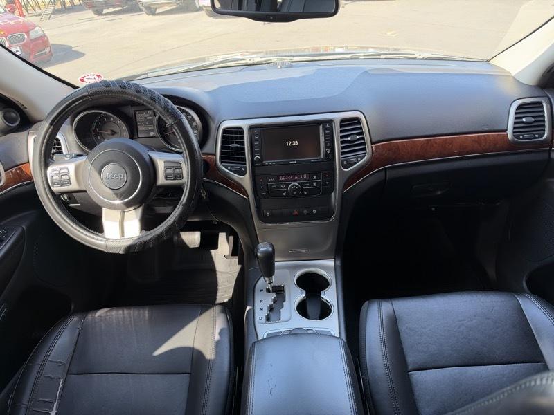 Jeep Grand Cherokee Limited 4WD 2011
