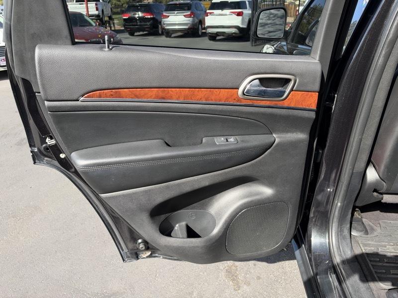Jeep Grand Cherokee Limited 4WD 2011