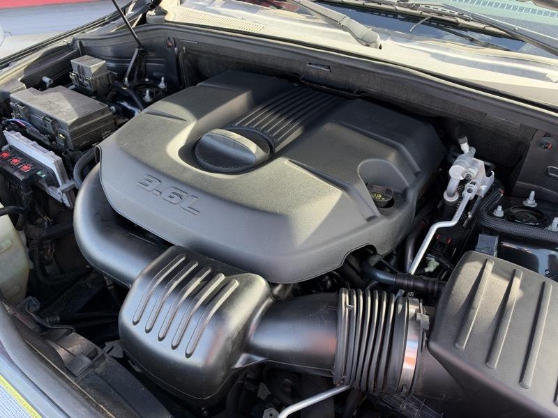 Jeep Grand Cherokee Limited 4WD 2011