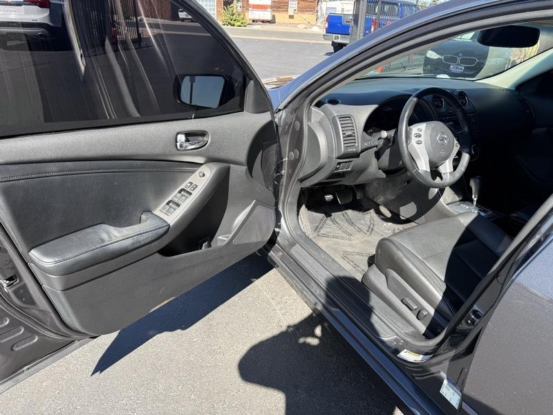 Nissan Altima 2.5 2009