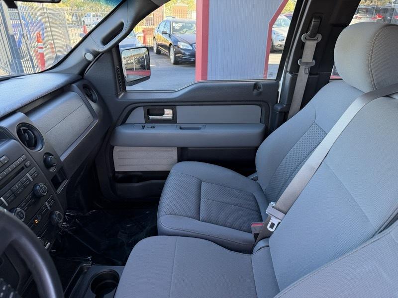 Ford F-150 XL SuperCab 8-ft. Bed 4WD 2013