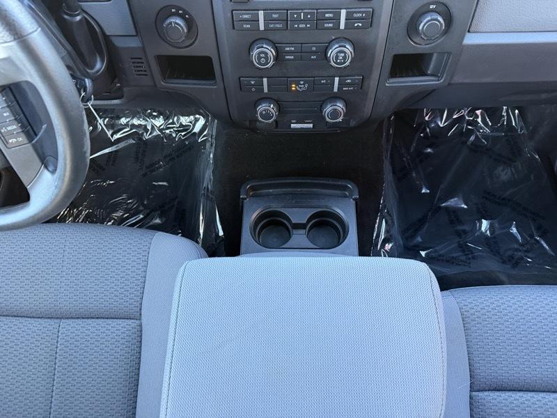 Ford F-150 XL SuperCab 8-ft. Bed 4WD 2013