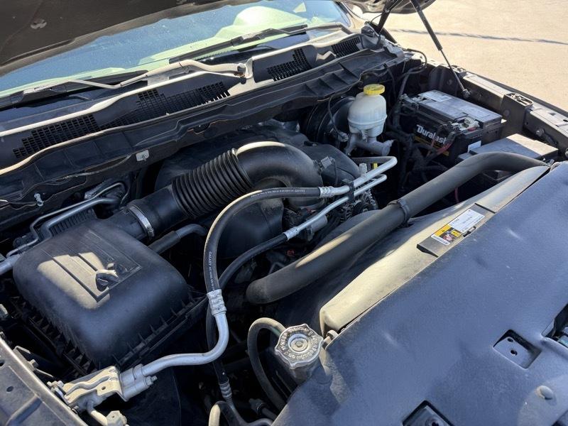 RAM 1500 SLT Crew Cab SWB 4WD 2017