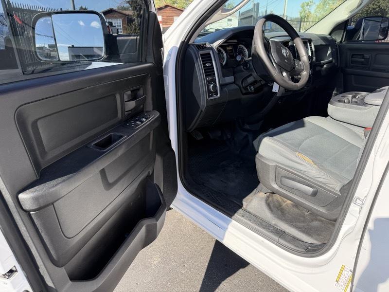 RAM 1500 Tradesman Crew Cab LWB 4WD 2017