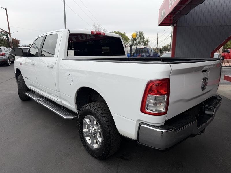 RAM 2500 Tradesman Crew Cab SWB 4WD 2022
