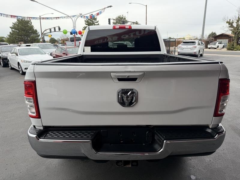 RAM 2500 Tradesman Crew Cab SWB 4WD 2022