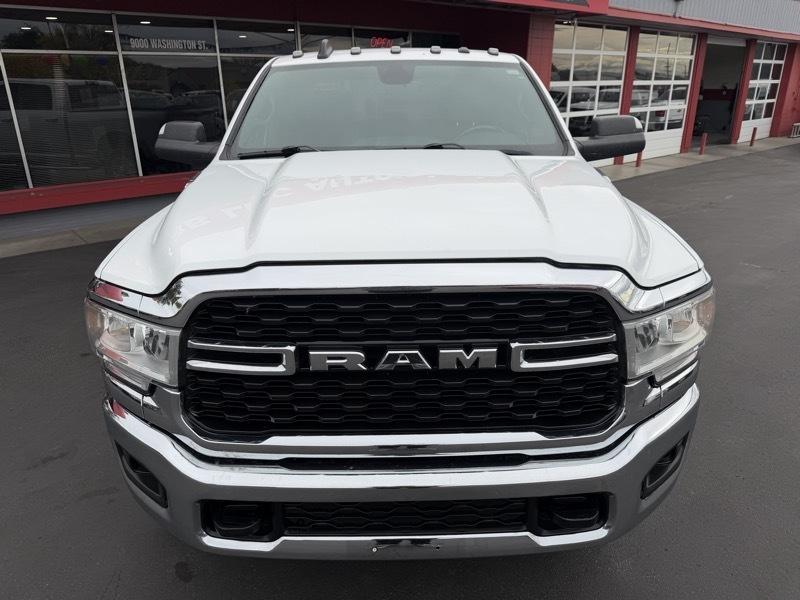 RAM 2500 Tradesman Crew Cab SWB 4WD 2022