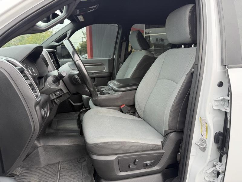 RAM 2500 Tradesman Crew Cab SWB 4WD 2022