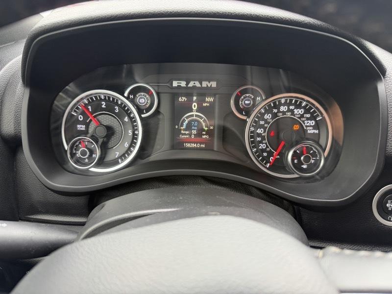 RAM 2500 Tradesman Crew Cab SWB 4WD 2022