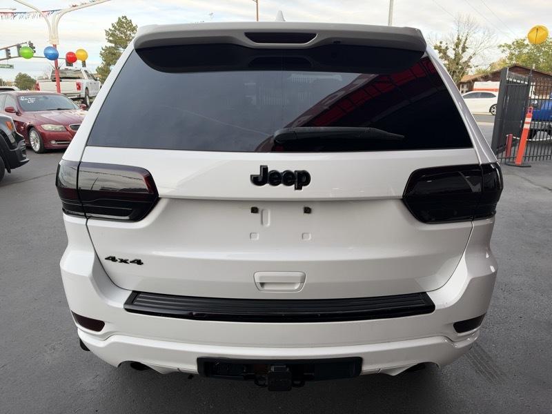 Jeep Grand Cherokee Laredo 4WD 2015