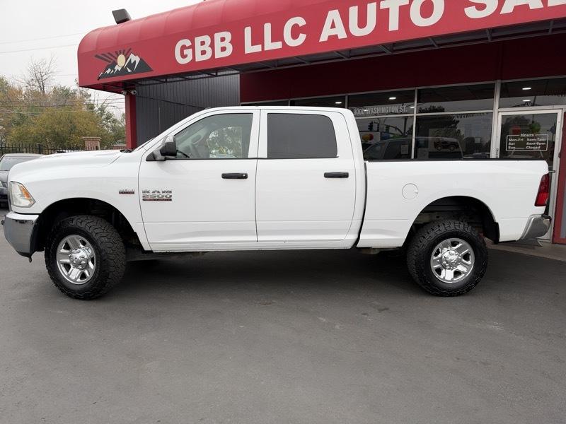 RAM 2500 Tradesman Crew Cab SWB 4WD 2017