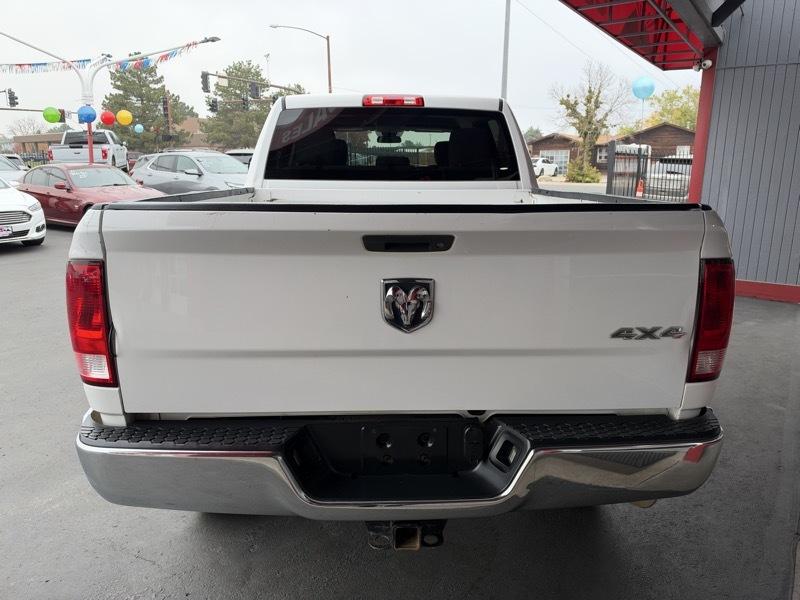 RAM 2500 Tradesman Crew Cab SWB 4WD 2017