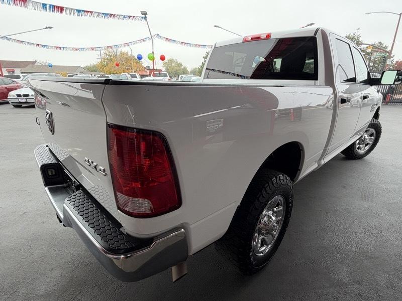 RAM 2500 Tradesman Crew Cab SWB 4WD 2017