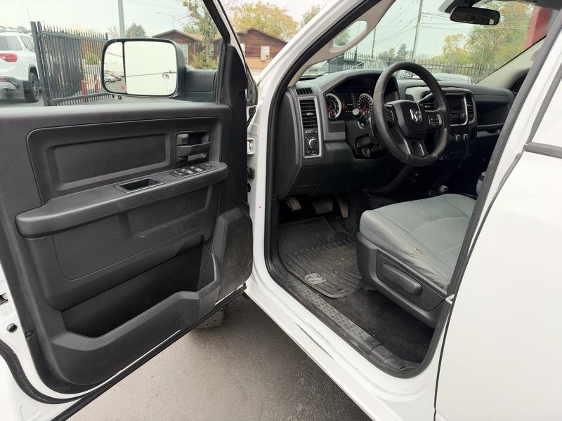 RAM 2500 Tradesman Crew Cab SWB 4WD 2017