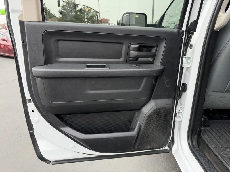RAM 2500 Tradesman Crew Cab SWB 4WD 2017