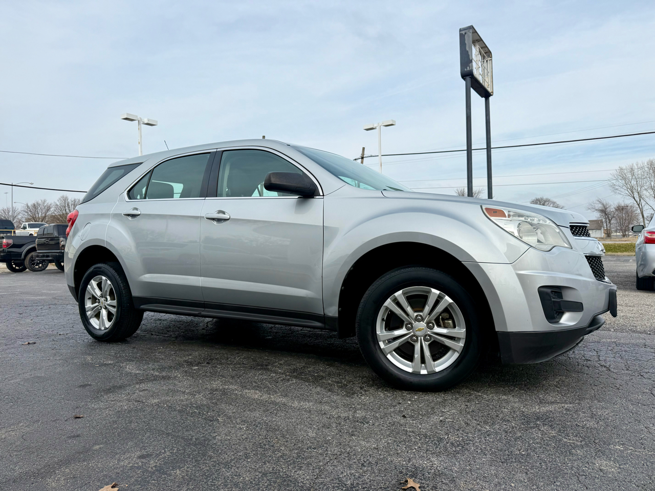 Chevrolet Equinox LS 2WD 2011