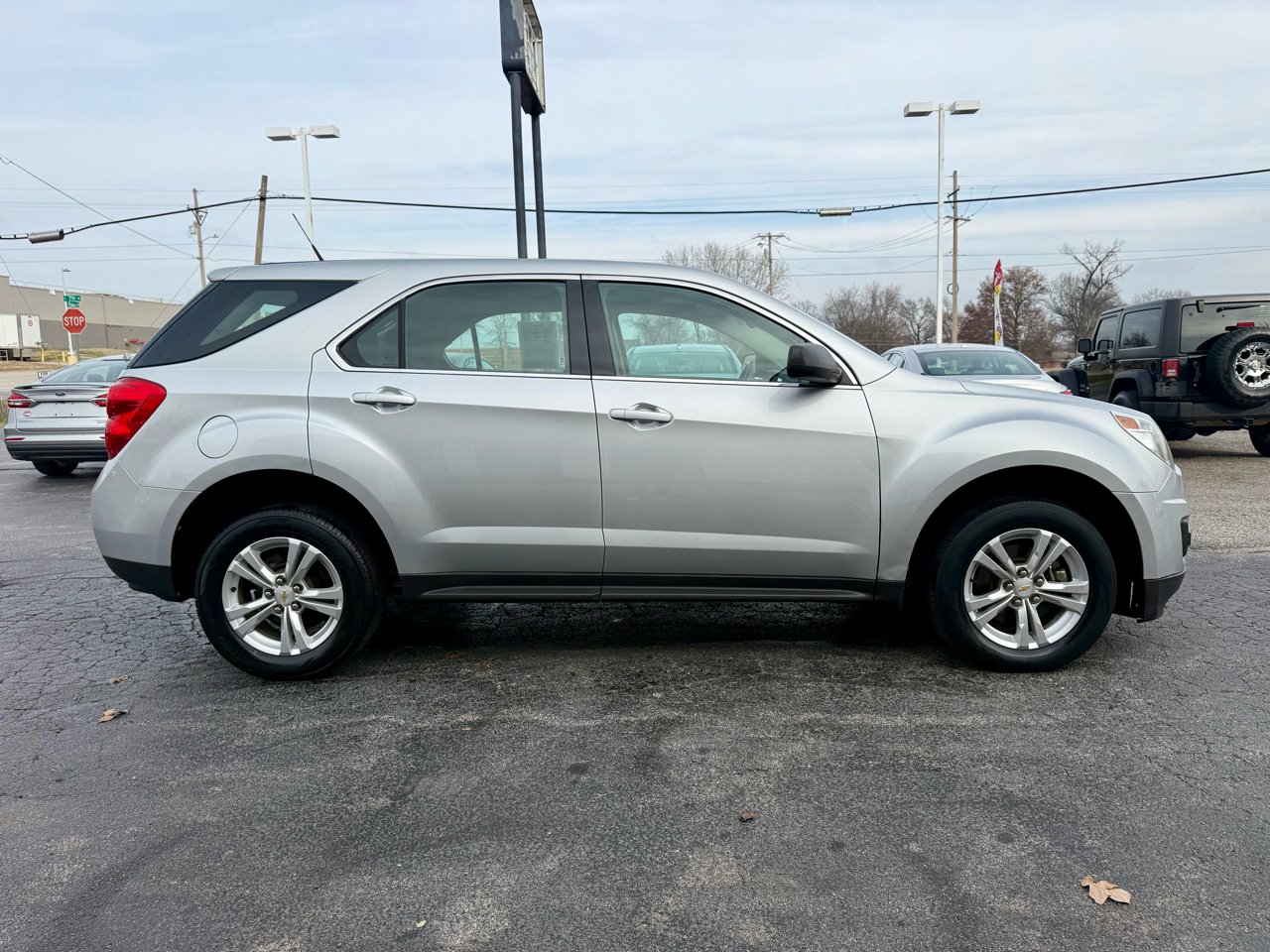 Chevrolet Equinox LS 2WD 2011