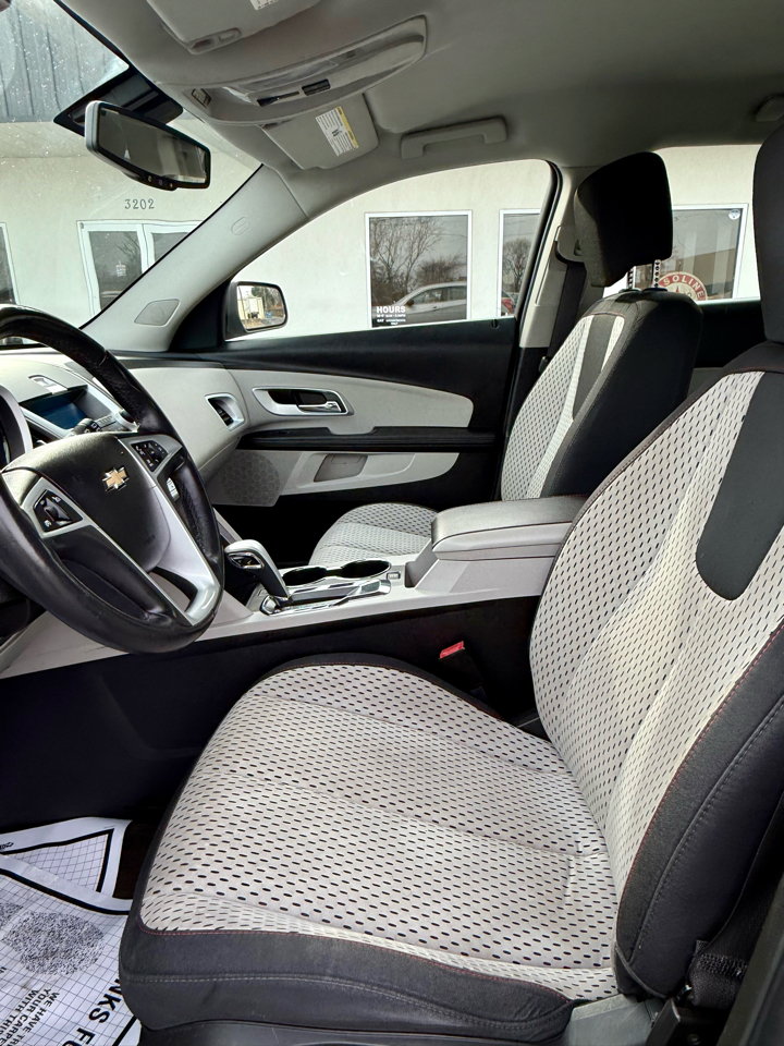 Chevrolet Equinox LS 2WD 2011