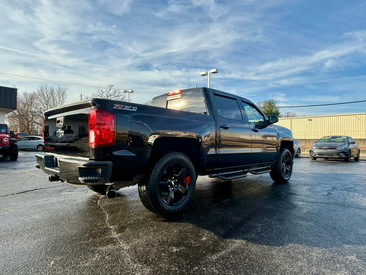 Chevrolet Silverado 1500 LTZ Crew Cab 4WD 2017