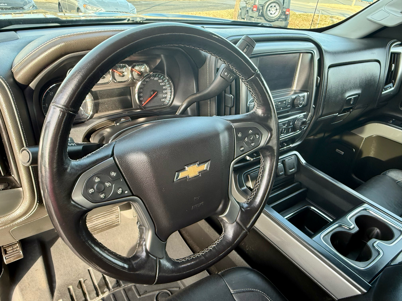 Chevrolet Silverado 1500 LTZ Crew Cab 4WD 2017