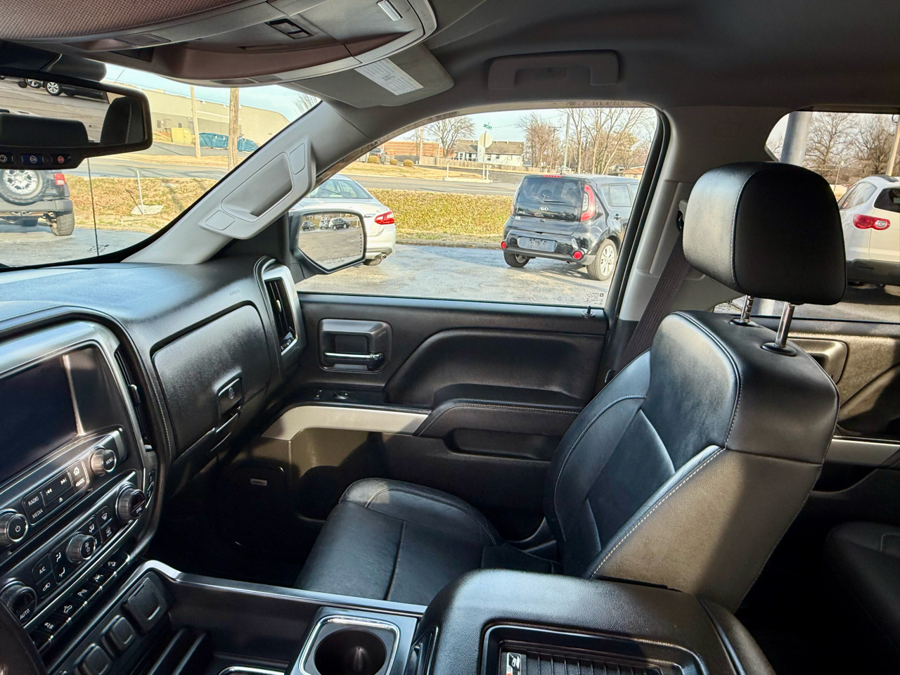 Chevrolet Silverado 1500 LTZ Crew Cab 4WD 2017