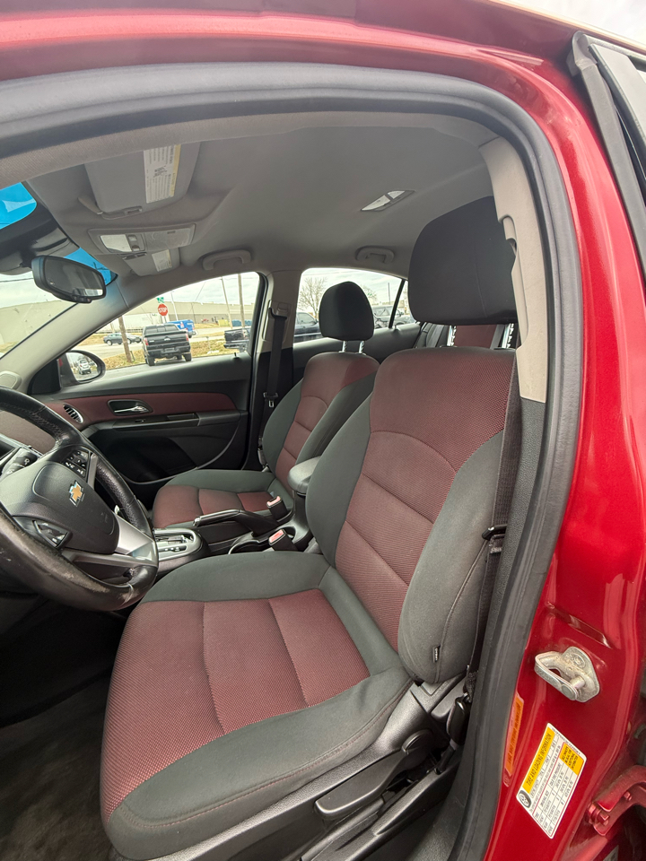 Chevrolet Cruze 1LT 2012