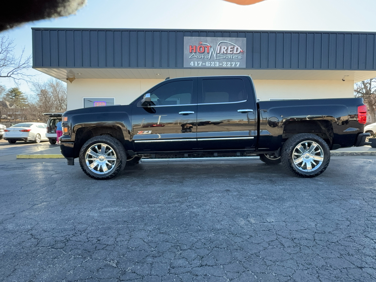 2015 Chevrolet Silverado 1500 LTZ Crew Cab Long Box 4WD