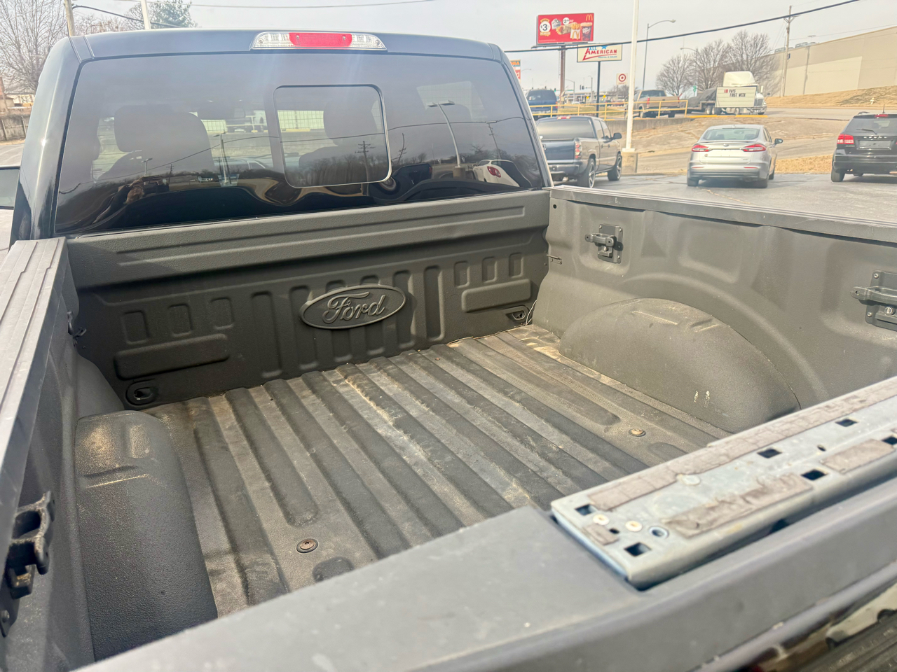 Ford F-150 Lariat SuperCrew 5.5-ft. Bed 4WD 2016