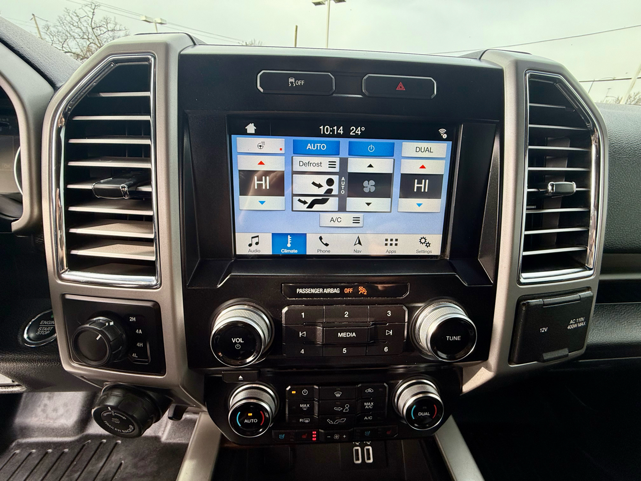 Ford F-150 Lariat SuperCrew 5.5-ft. Bed 4WD 2016