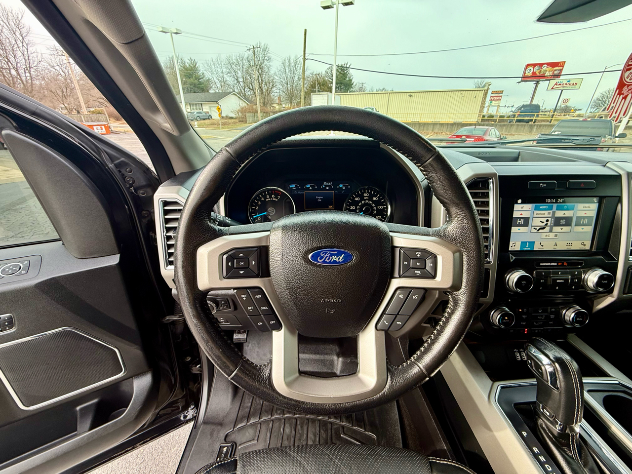 Ford F-150 Lariat SuperCrew 5.5-ft. Bed 4WD 2016